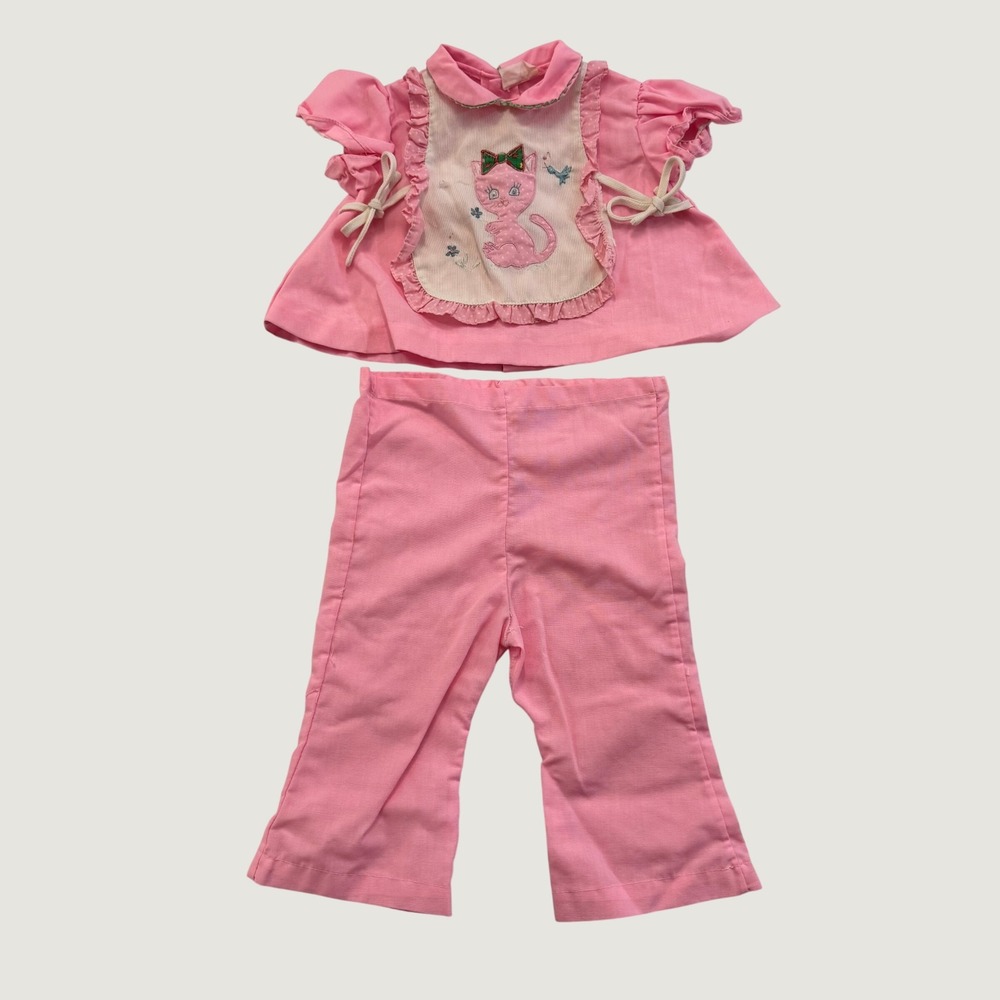 Vintage 1970s Baby Girl 2 Piece Outfit Approx 12-18M Pink Cat Applique Set